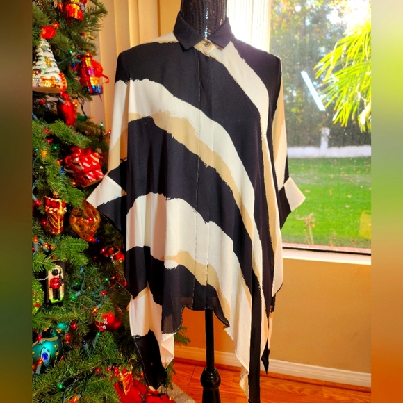 Gucci Tops - Gucci oversize shirt size 42